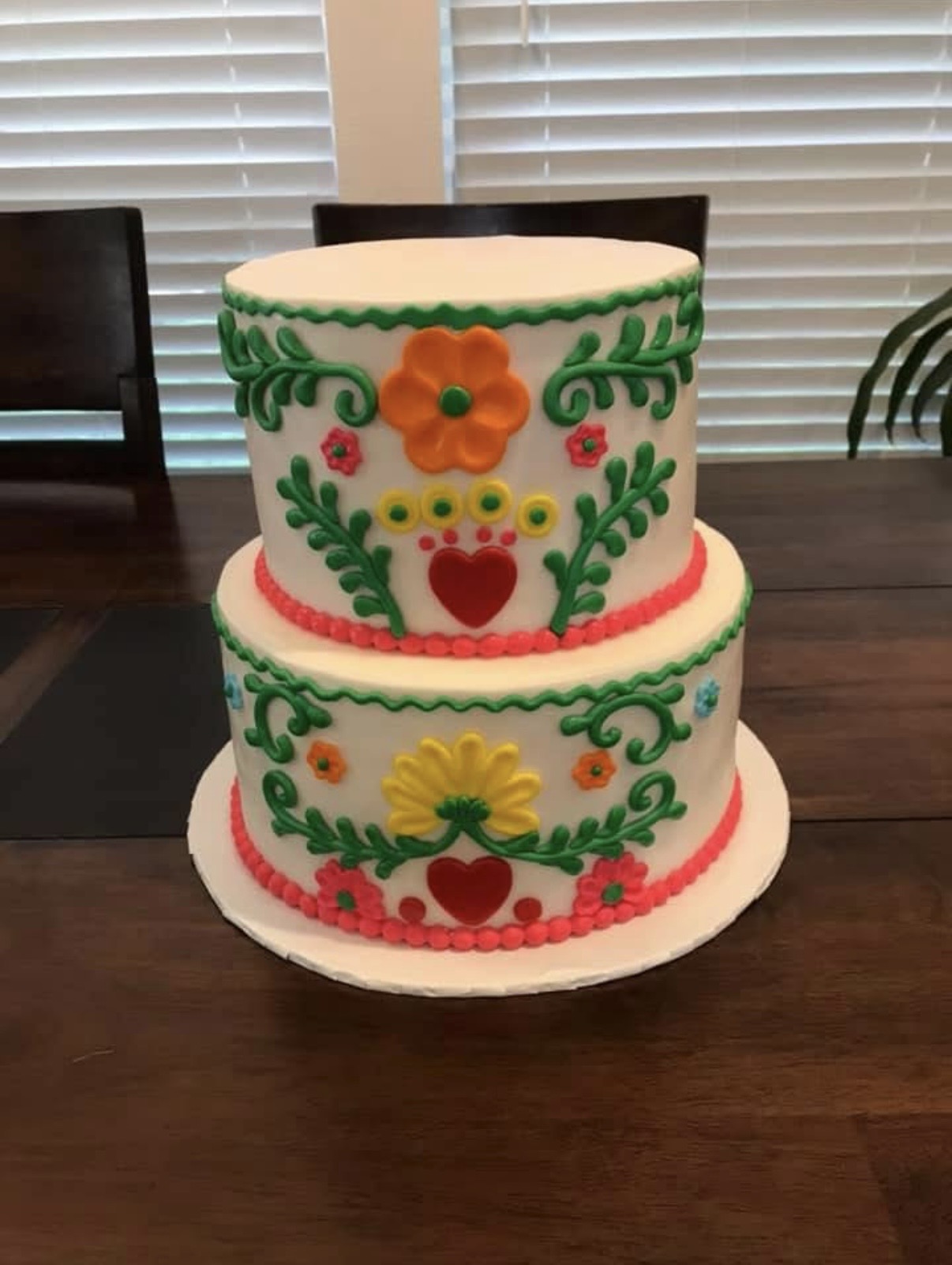 Custom cake design